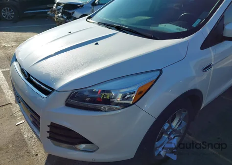 2014 Ford Escape Titanium из США, поврежденный, VIN 1FMCU0J98EUA19289